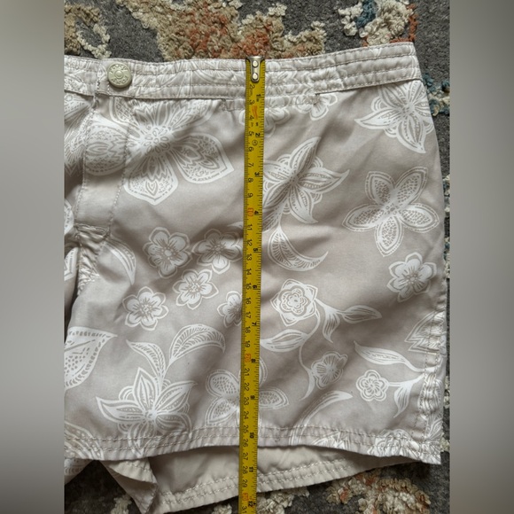 ROXY Beige Reversible Floral Hawaiian Y2K Swim Shorts Size 7 - Picture 11 of 12